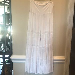 White palazzo pants